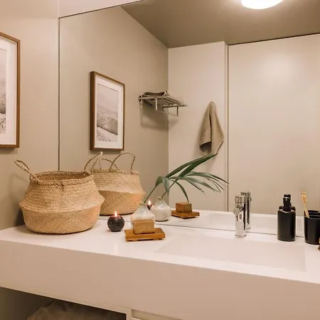 Apartment Tinggi - 1 Bedroom And Balcony In Saldanha