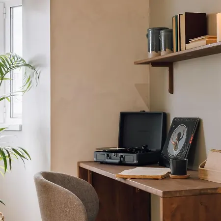 Tinggi - 1 Bedroom And Balcony In Saldanha *